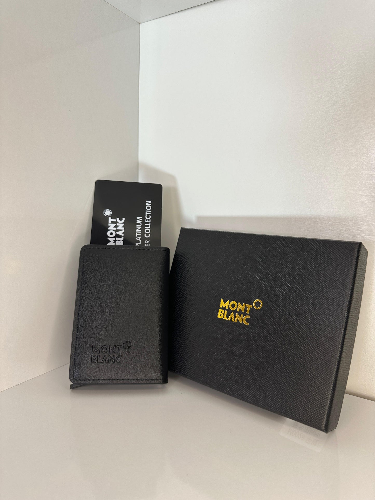 Portecarte bouton MonBlanc